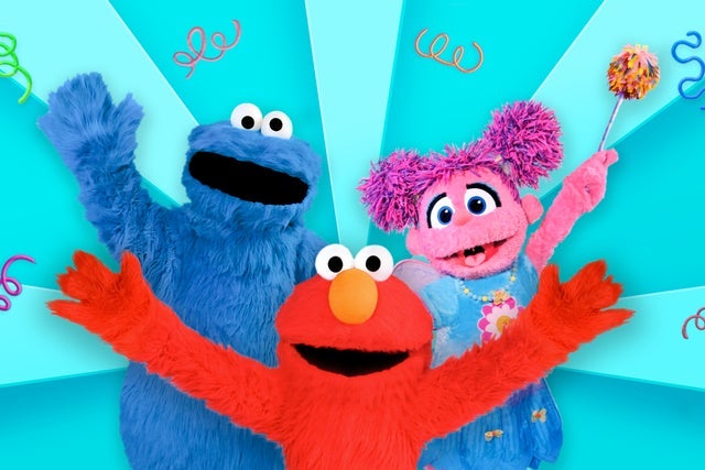 Elmo's Got the Moves